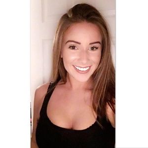 Meet your Posher, Delaney